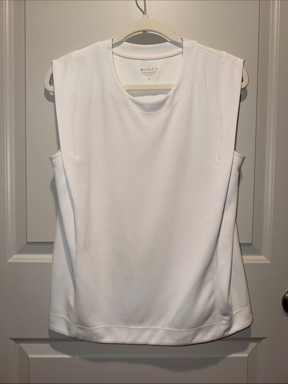 Athleta off White Crewneck Sleeveless Active Tank